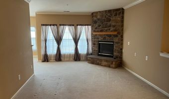 812 LONG Dr 812-F, Aberdeen, MD 21001