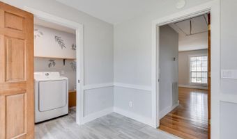 353 Little Creek Dr, Batesburg Leesville, SC 29070