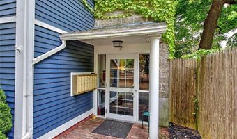 31 Commercial St B, Cranston, RI 02905