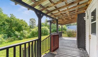 31 Lawrence Ave, Barre, VT 05641
