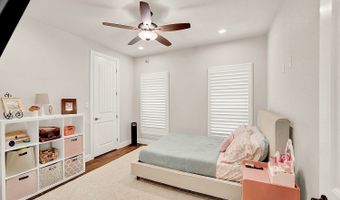 173 Hidden Pond, Adkins, TX 78101