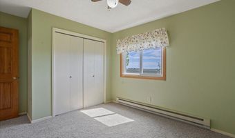 3033 CRAZY HORSE Rd, Cheyenne, WY 82001