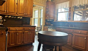 211 Cherry St, Arkadelphia, AR 71923