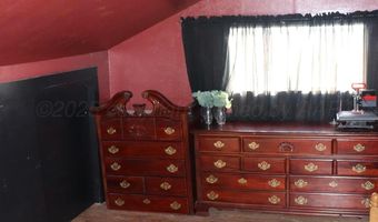 105 E Matador Dr, Adrian, TX 79001