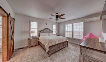 2109 W Mosley Loop, Alpine, TX 79830