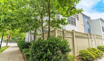944 N COLUMBUS St, Alexandria, VA 22314