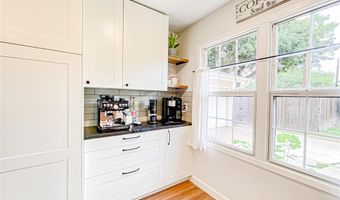 2032 Regent Dr, Abilene, TX 79605