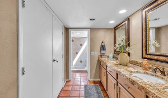 37300 N TOM DARLINGTON Dr K, Carefree, AZ 85377