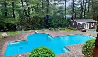 60 Wedgewood Rd, Auburn, ME 04210