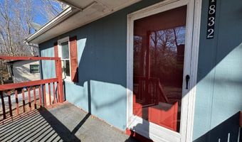 1832 Burgess St, Asheboro, NC 27203