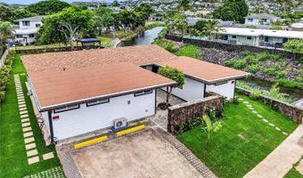 743 Akumu St, Kailua, HI 96734