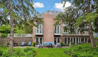 1511 Colleen Ave, Arden Hills, MN 55112
