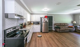 198 Seven Pines Rd, Benton, LA 71006