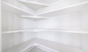 22392 E 38th Pl, Aurora, CO 80019