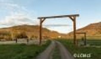 18552 Twenty Mile Rd, Adel, OR 97620