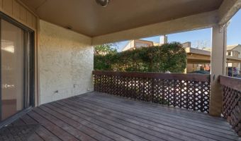 8 Seacliff Dr, Aptos, CA 95003