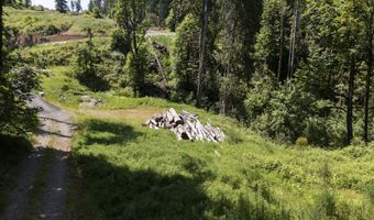 15618 S WAVE Rd, Mulino, OR 97042