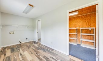 5811 Monroe St, Baker, FL 32531