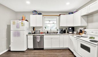 26 E Plum St, Anderson, IN 46012