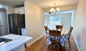 549 Burroughs Dr, Amherst, NY 14226