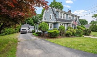 60 White Pkwy, North Smithfield, RI 02896