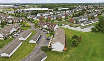 1075 Shady Lake Dr, Columbus, OH 43228