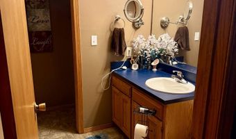 129 Riverview Dr, Anderson, MO 64831