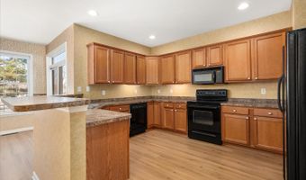 400 Williams St #12, Berlin, MD 21811