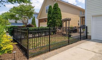 958 Tender Dr, Apex, NC 27502