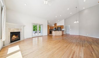20707 YUKON St, Aurora, OR 97002