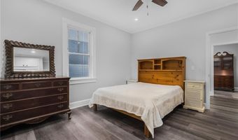 10 Braman St 1, Newport, RI 02840