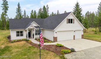 871 W Kenai Ln, Athol, ID 83801