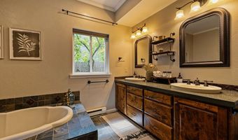 165 Sylvan Dr, Bigfork, MT 59911