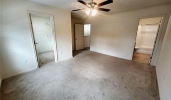 2159 S Poplar St, Allentown, PA 18103
