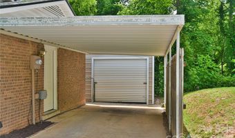 115 Wicklow Dr, Asheville, NC 28806