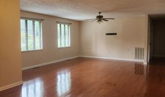 825 WANDERING Ln, Beaver, WV 25813