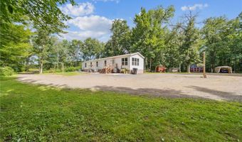 998 140th Ave, Apple River, WI 54001