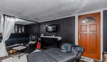 28 Dante Ave, Johnston, RI 02919