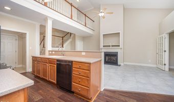 8007 Crookneck Dr, Angier, NC 27501