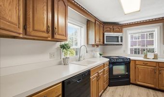 53 Front St 53, Beverly, MA 01915