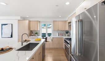 214 S Pacific St, Oceanside, CA 92054