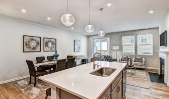 8030 Downy Oak Ln, Charlotte, NC 28269