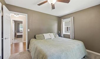 1204 Columbus Ave, Albert Lea, MN 56007
