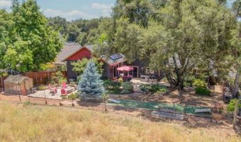 1070 Suzanne Dr, Angels Camp, CA 95222
