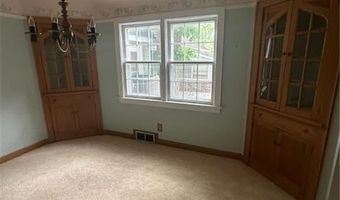 700 Oakland Pl NE, Austin, MN 55912