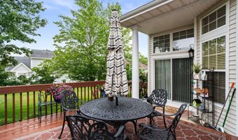 28 Jumping Brook Ln, Barnegat, NJ 08005
