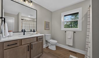 33944 Overton Cir, Adel, IA 50003
