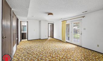 900 Bretton Dr, Casper, WY 82609