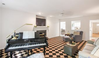 306 Calley St, Ashland, VA 23005