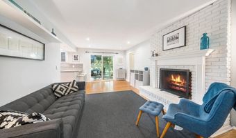 2375 Dundee Dr, Ann Arbor, MI 48103